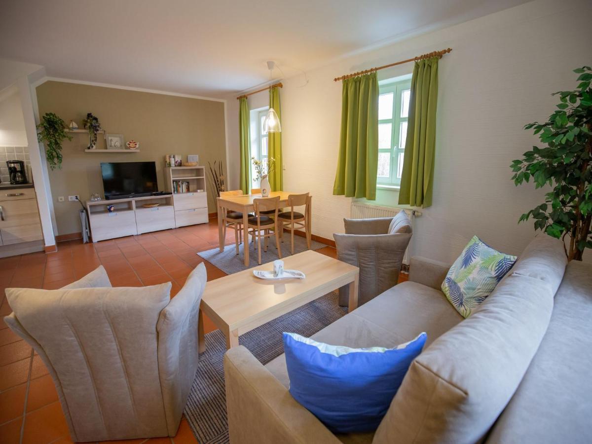 Feriendorf Rugana - Komfort Appartement Mit 1 Schlafzimmer Und Terrasse B52 Dranske Buitenkant foto